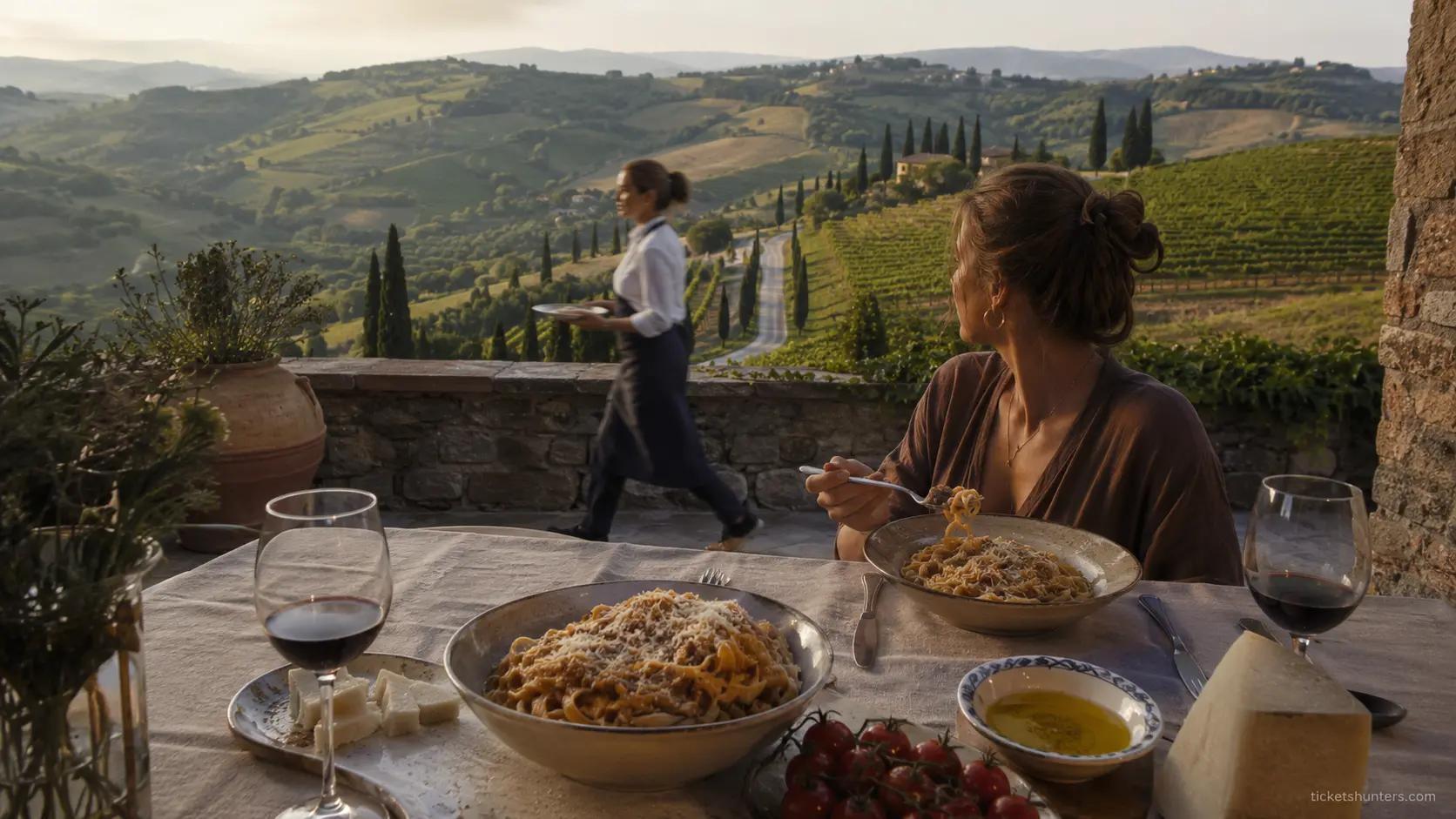 Tuscany vineyard lunch food tour Italy — slow food culinary experience 2026
